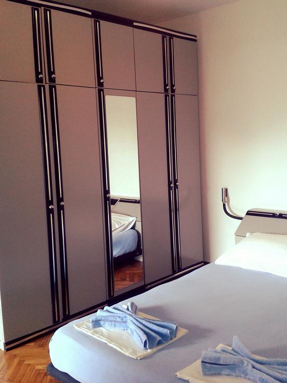 Apartments Dobrisa 코토르 객실 사진
